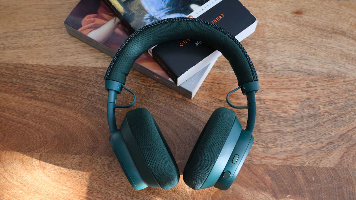 Fairphone updates its over ear headphones with better sound