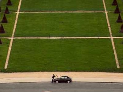 Scientists find dark chocolate ingredient that slows aging